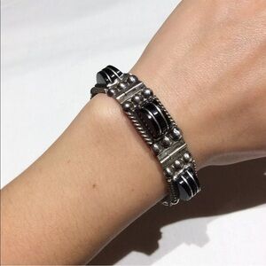 VINTAGE MEXICO ONYX STERLING SILVER CHEVRON BEADED PANEL BRACELET